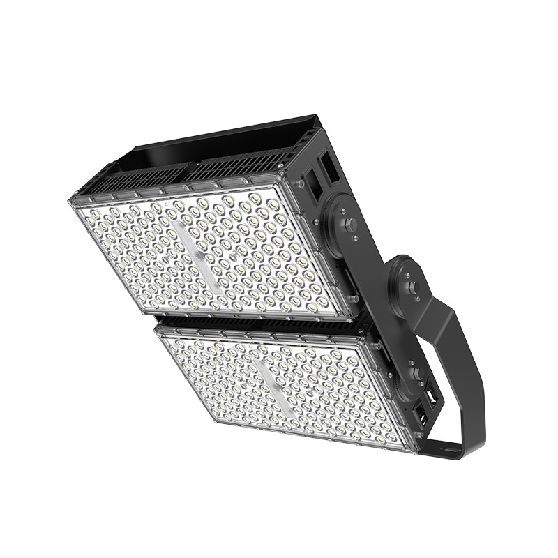 تُستخدم أضواء الملاعب LED في ا - مراجعة Power Tools Used In Construction وسعره